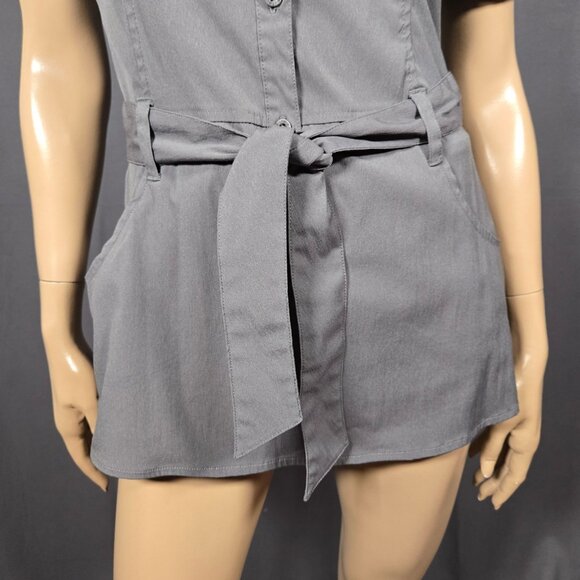 Y2K Belted Button Up Shirt Blouse Size M Grey Fitted Short Sleeve Utility Grunge - Picture 2 of 9